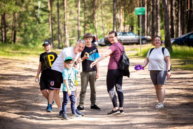 Prasmingame žygyje dalyvavusi L. Asadauskaitė-Zadneprovskienė: norėtųsi, kad visi vaikai turėtų šeimas, kurios galėtų jais pasirūpinti